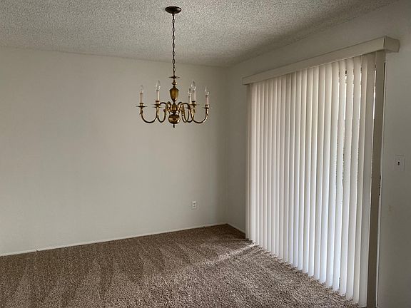 4th image of 2812 Sherwood Ave