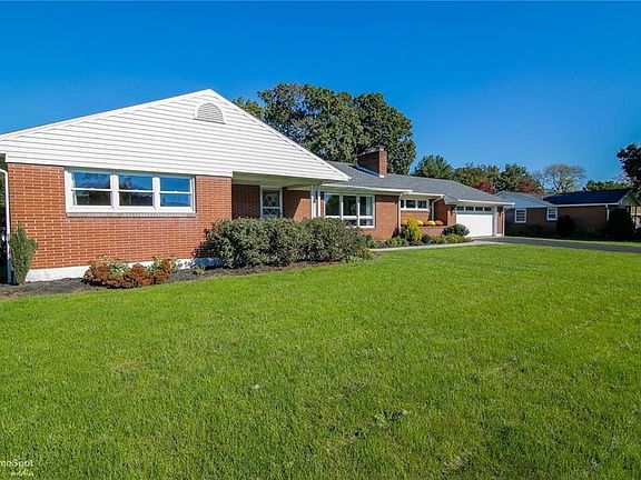 4th image of 1230 Birchwood Dr