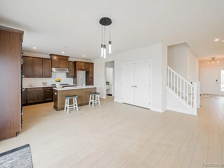 5169 Poppydrew Ln — Photo 22
