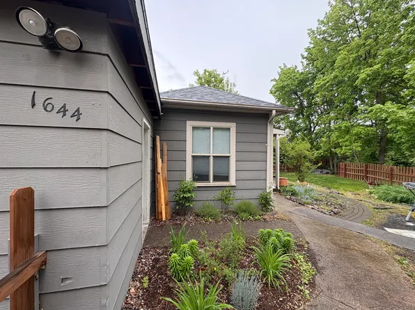 1644 S 4th St W, Missoula, MT 59801