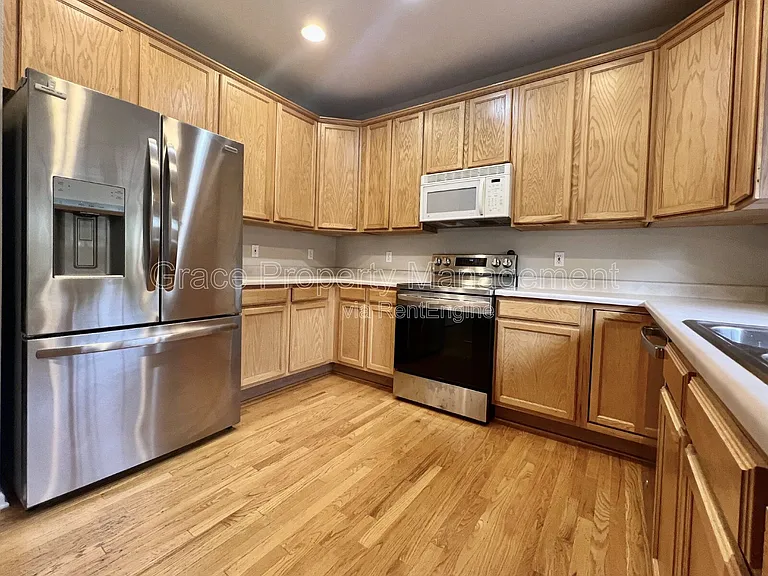 22192 Pebble Brook Ln — Photo 8