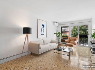 3131 42nd St #2, Astoria, NY 11103