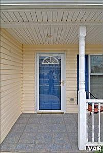 4th image of 43 Phyllese Dr