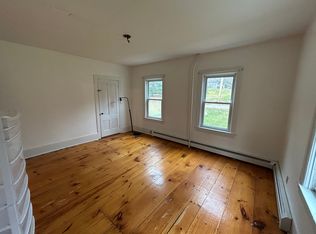 60 Old Common Rd #1, Auburn, MA 01501