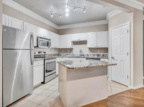 1850 Cotillion Dr Unit 3305, Dunwoody, GA 30338