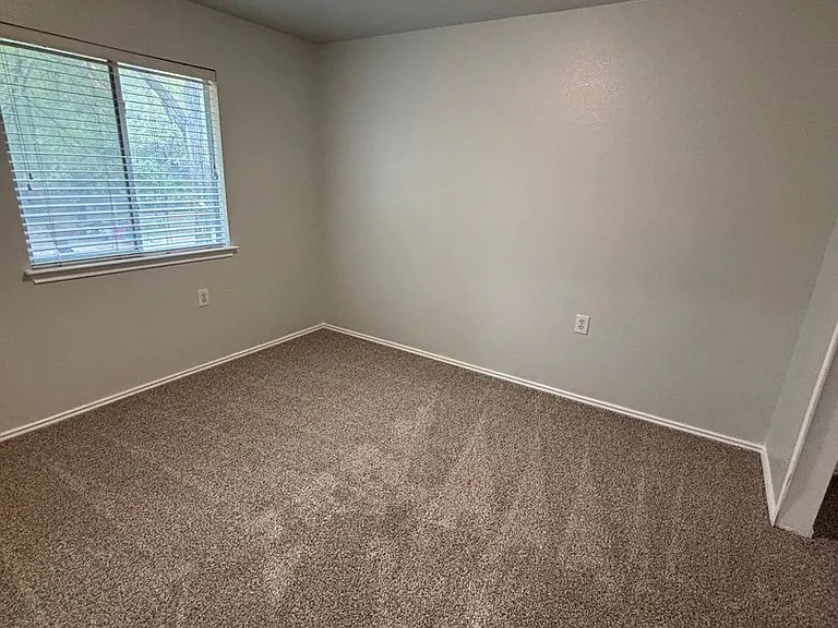5504 Steven Creek Way — Photo 20