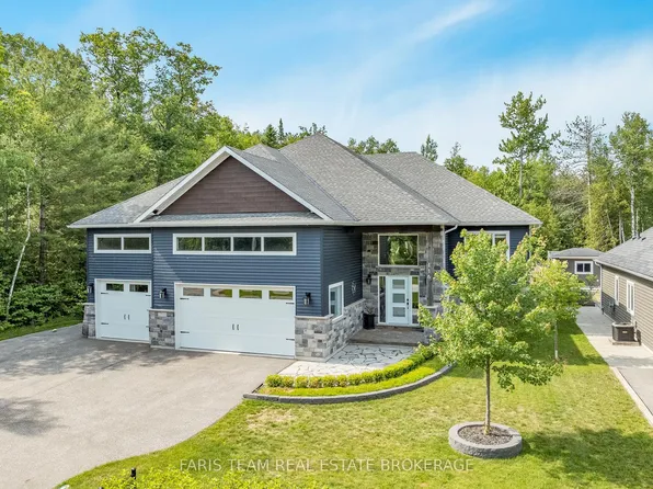 116 Mamie Ave, Wasaga Beach, ON L9Z 2P6