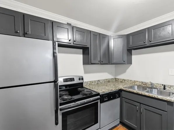Silverado, 1340 14th Ave S #C, Birmingham, AL 35205
