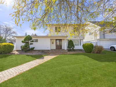 2932 Joyce Lane, Merrick, NY, 11566
