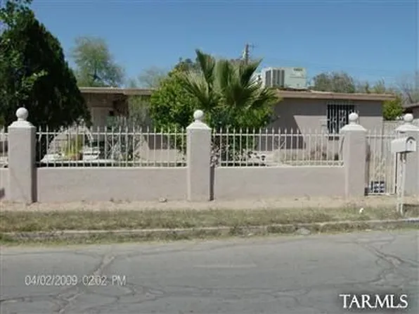 103 E Rodeo Dr, Tucson, AZ 85714