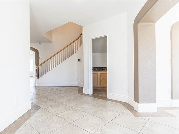 4th image of 16245 Ridge View Dr