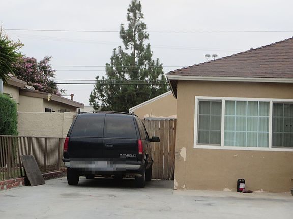 3rd image of 14802 Dartmoor Ave