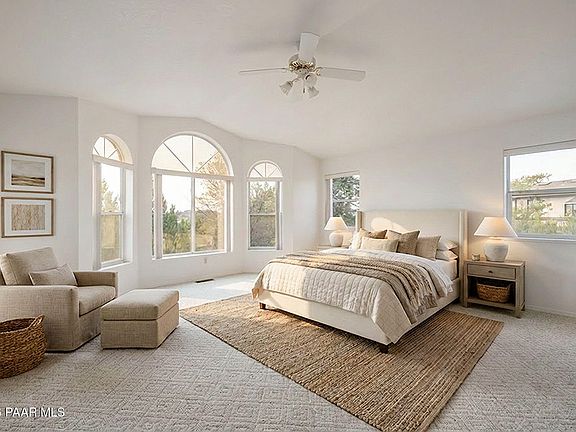 4th image of 274 Feather Ct