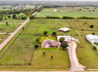 3824 Preakness Ct, Cleburne, TX 76033