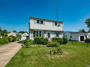 926 9th Street, West Babylon, NY 11704