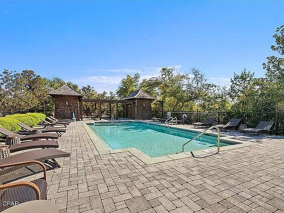 5th image of 3912 Magnolia Bluff Ln
