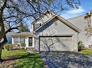 2097 Earlsway Dr, Grove City, OH 43123