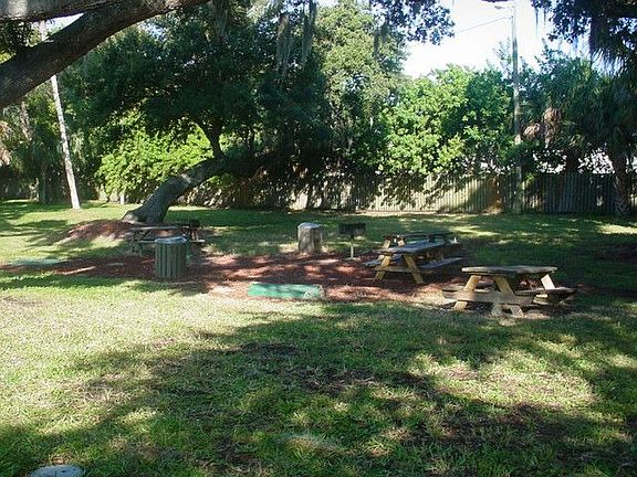picnic area