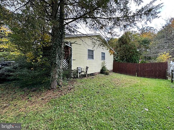 2nd image of 106 Victory Ln