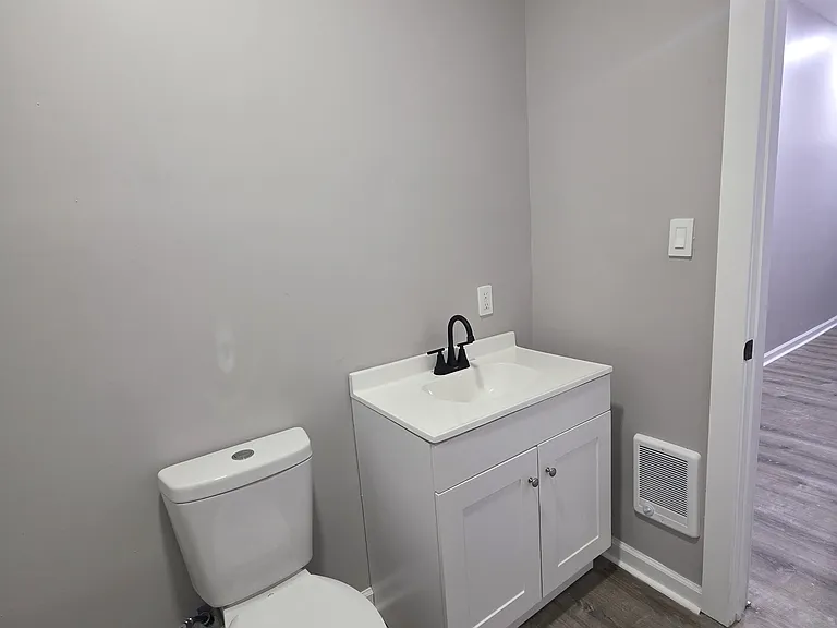 141 Peach St — Photo 10
