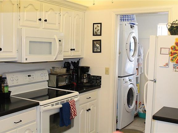 5th image of 1715 Harrison St APT 138