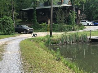 67 Mercer Rd, Deatsville, AL 36022