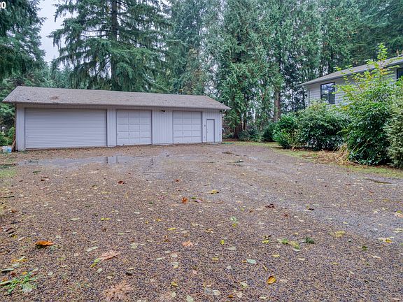 3rd image of 11010 NE 131st St