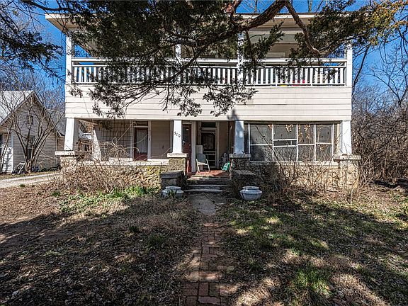 2nd image of 510 W Prairie St #2