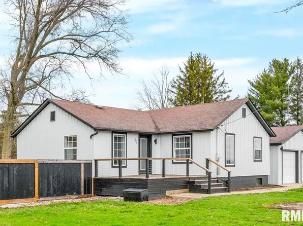 607 E Main St, La Fayette, IL 61449