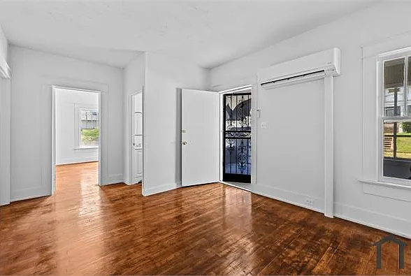 1149 15th St SW — Photo 7