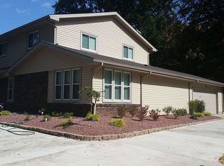795 Squirrel Hill Dr, Boardman, OH 44512