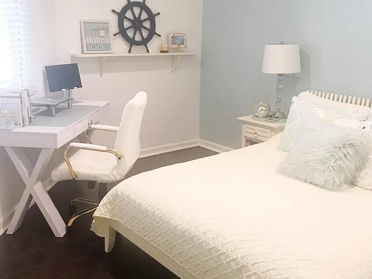 400 Lake St #105 — Photo 17
