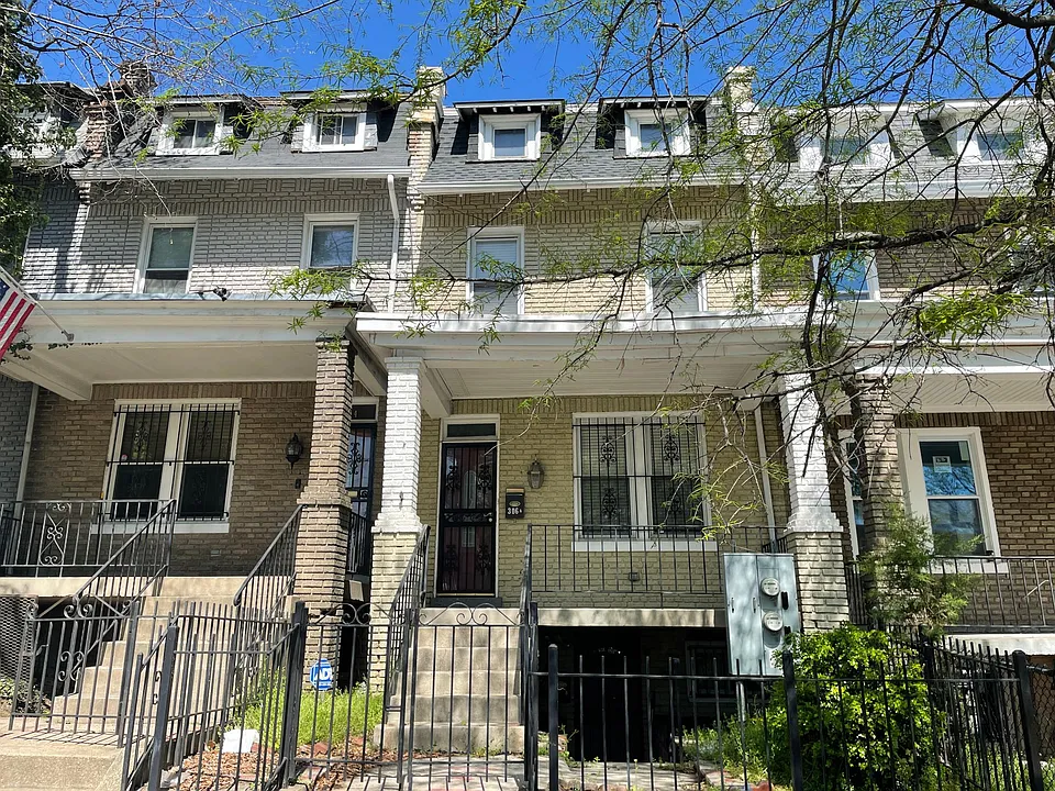 306 Rhode Island Ave NE #B