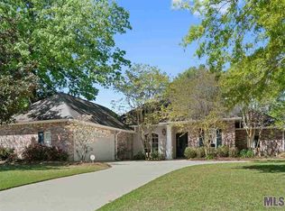 1307 Notting Hill Dr, Baton Rouge, LA 70810