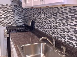 7021 68th St, Ridgewood, NY 11385