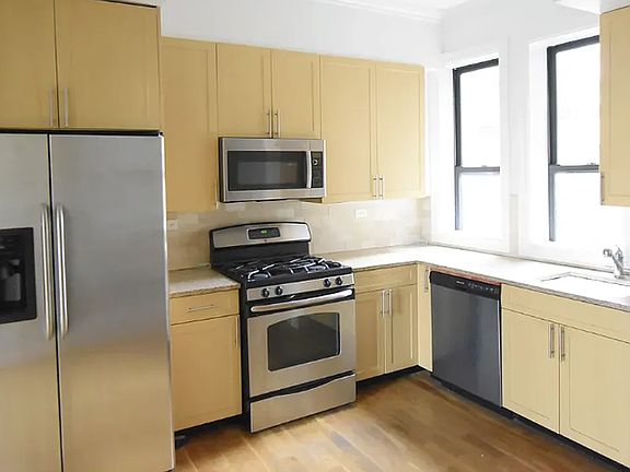 4th image of 6 W 107th St #6D