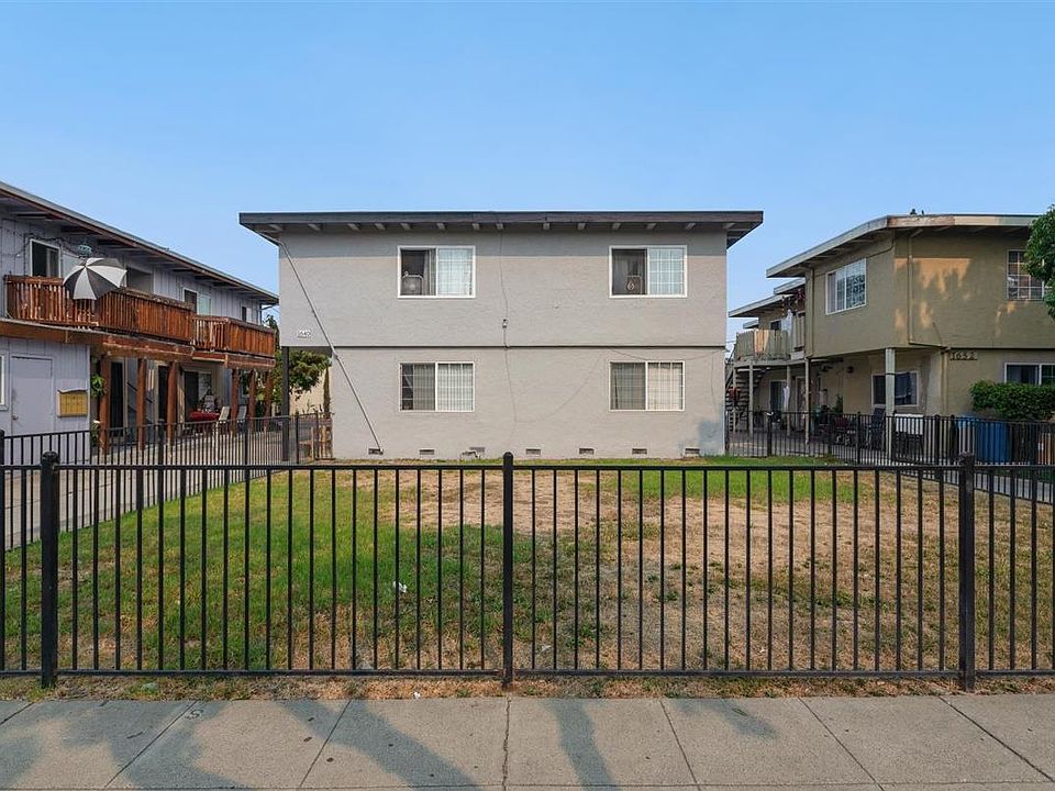 1st image of 1640 Crucero Dr