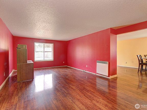 5th image of 14206 NE 84th Street