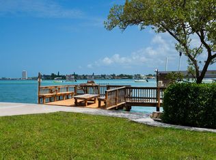 3200 Higel Ave, Sarasota, FL 34242
