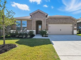 1911 Jackson St, Cleburne, TX 76033