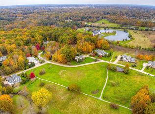 Heritage Trl, Youngstown, OH 44514