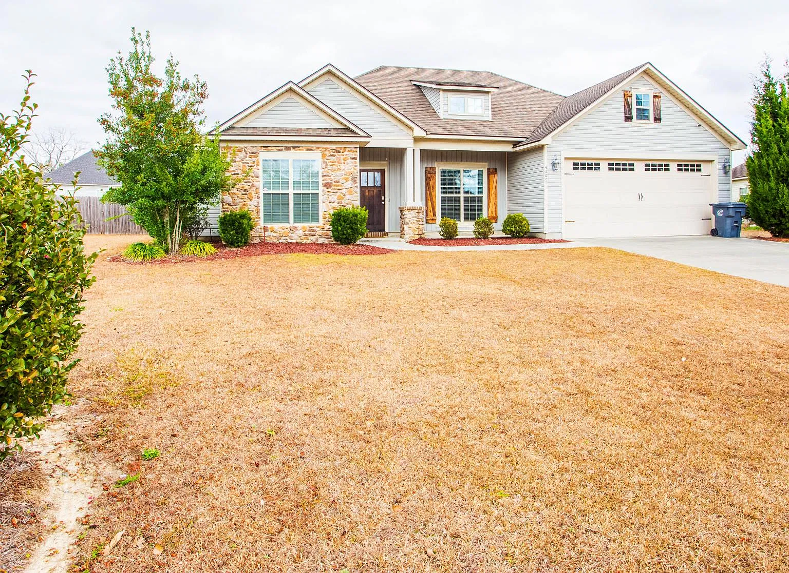 4 bed, 1667 sqft, $2,250 — Photo 3