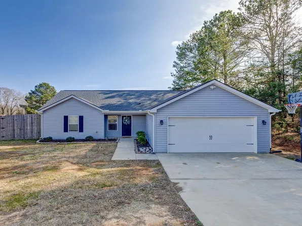 1731 Currys Lake Rd, Gray Court, SC 29645