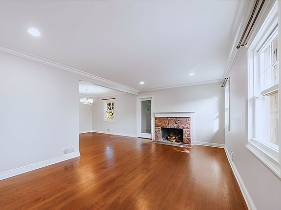 Living Room w/ Fireplace