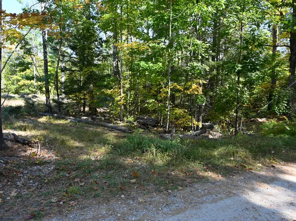 411 Middle Road, Standish, ME 04084