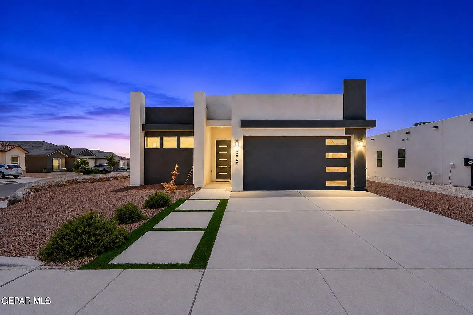 3 bed, 2.0 bath, 1457 sqft, $1,750 — Photo 2