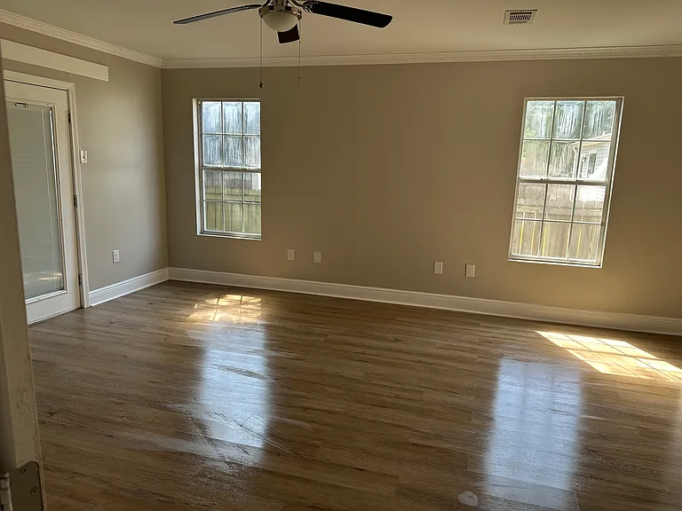 Downstairs Master Suite