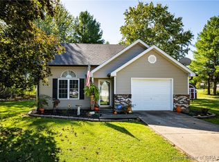 1135 Wildwood Loop NW, Corydon, IN 47112