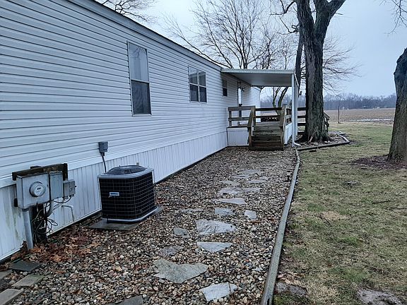 3rd image of 3500 N Dirksen Pkwy Lot 112