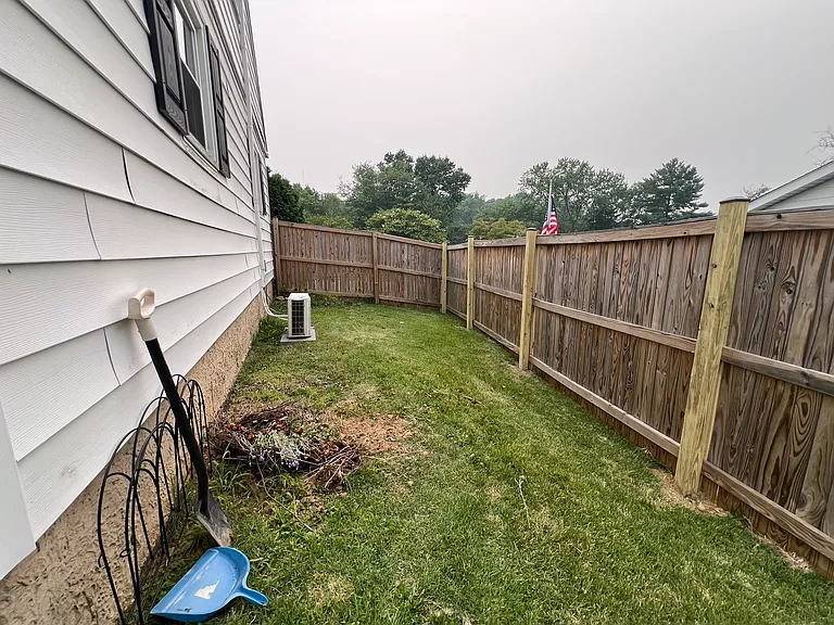 6017 Black Friars Cir — Photo 60